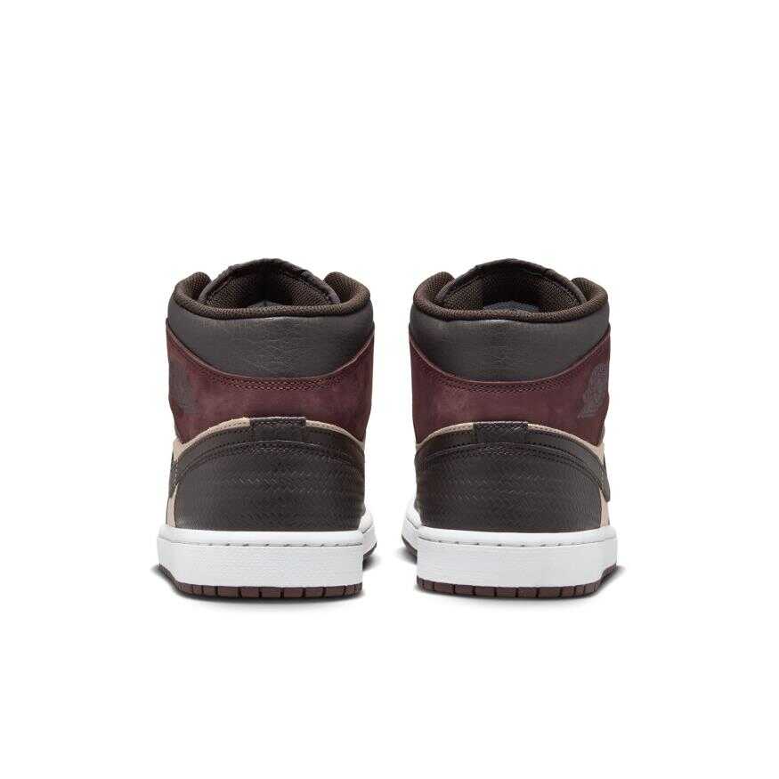 Air Jordan 1 Mid SE Erkek Basketbol Ayakkabısı