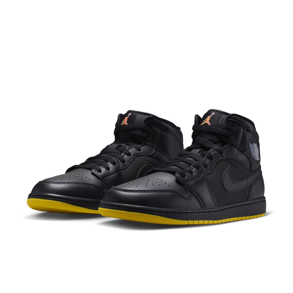 Air Jordan 1 Mid Se Erkek Basketbol Ayakkabısı