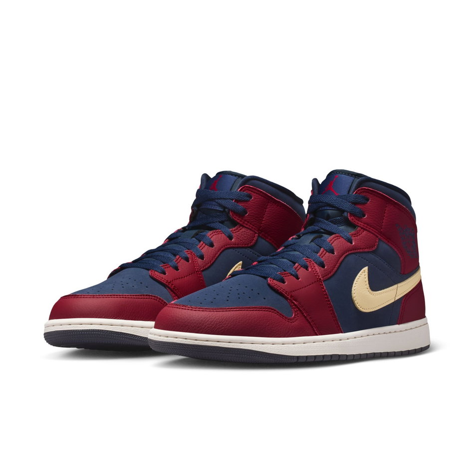Air Jordan 1 Mid SE Erkek Basketbol Ayakkabısı