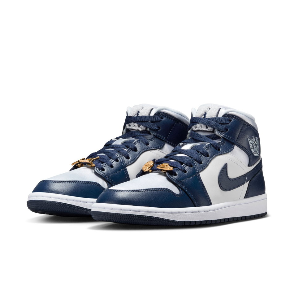 Air Jordan 1 Mid SE 'Football Grey' Kadın Basketbol Ayakkabısı