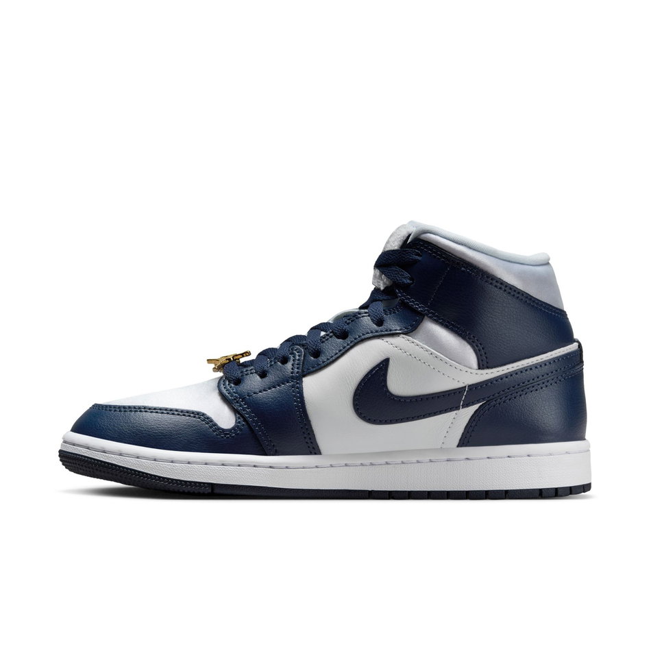 Air Jordan 1 Mid SE 'Football Grey' Kadın Basketbol Ayakkabısı