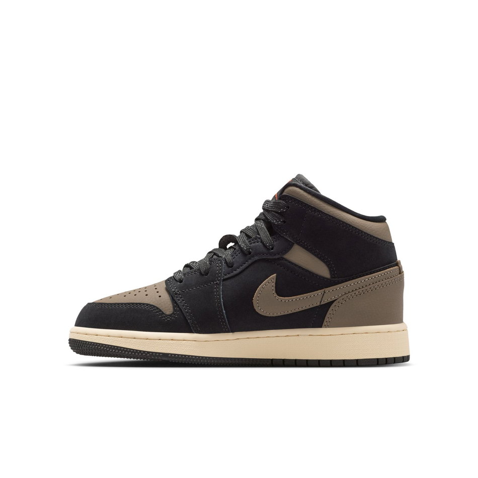 Air Jordan 1 Mid SE Gs Basketbol Ayakkabısı