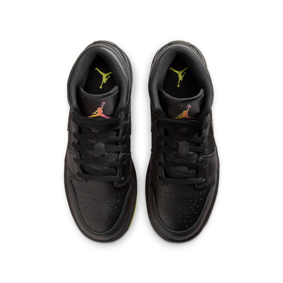 Air Jordan 1 Mid SE Gs Basketbol Ayakkabısı