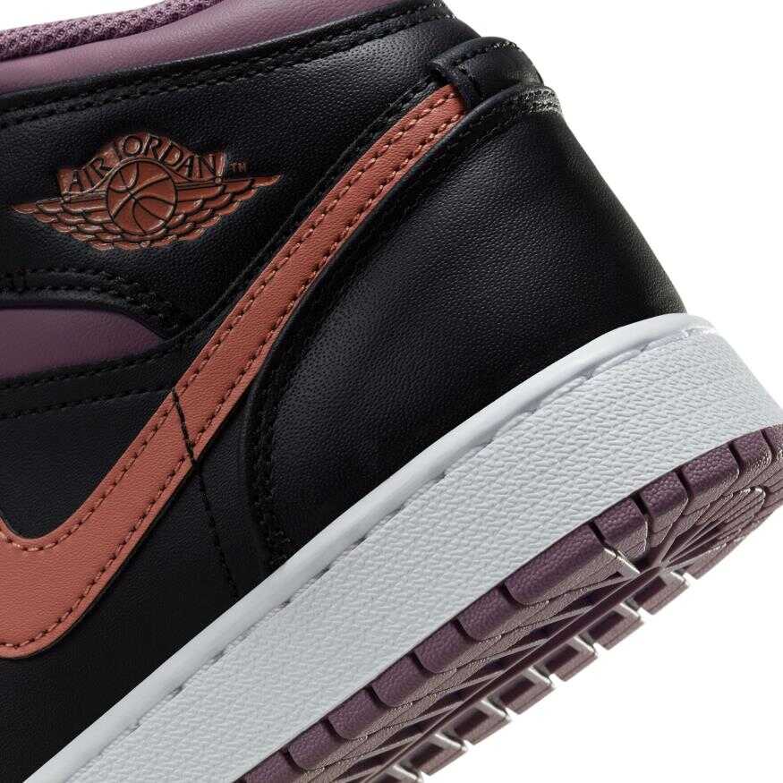 Air jordan 1 mid (gs) white/rose gold/black best sale