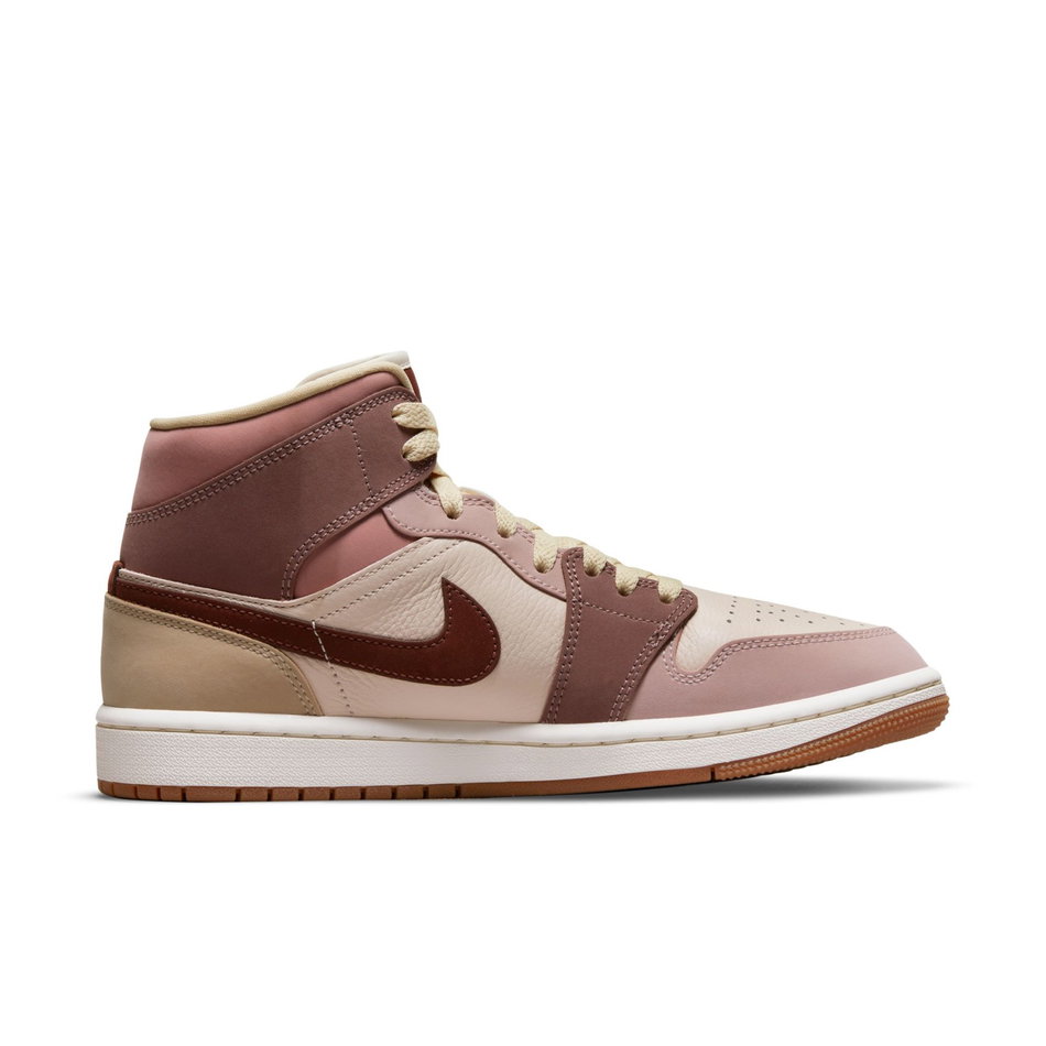 Air Jordan 1 Mid Se Kadın Basketbol Ayakkabısı