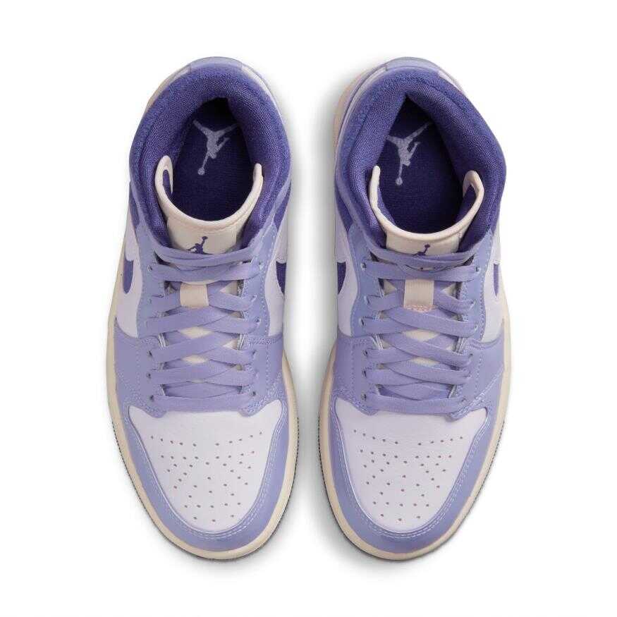 Air Jordan 1 Mid Se Kadın Basketbol Ayakkabısı