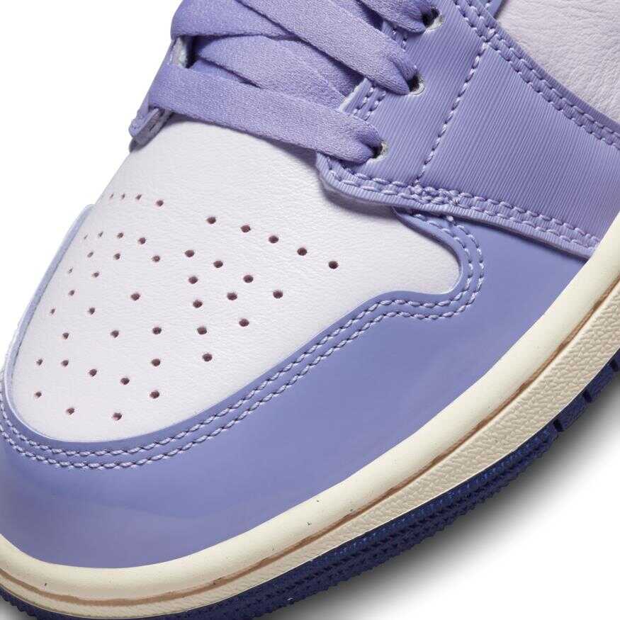 Air Jordan 1 Mid Se Kadın Basketbol Ayakkabısı