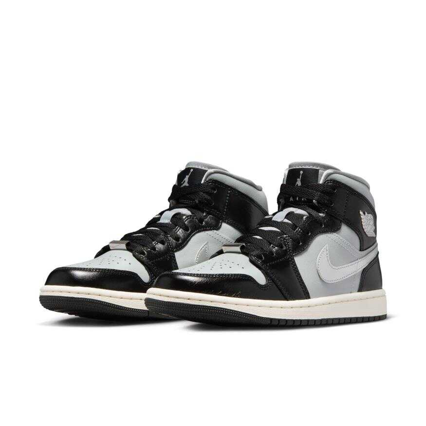 Air Jordan 1 Mid SE Kadın Basketbol Ayakkabısı