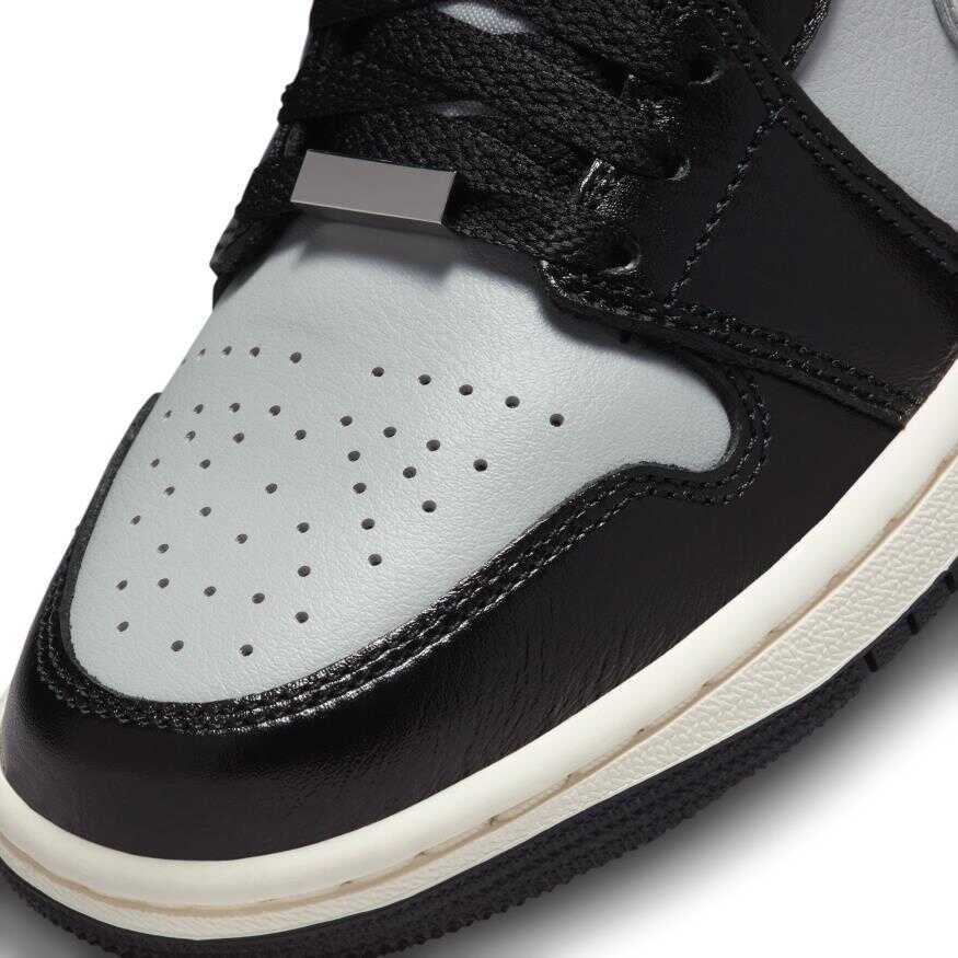 Air Jordan 1 Mid SE Kadın Basketbol Ayakkabısı