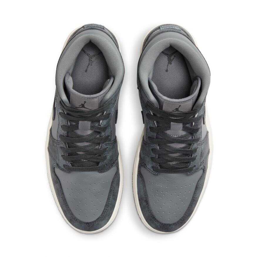 Air Jordan 1 Mid SE Kadın Basketbol Ayakkabısı