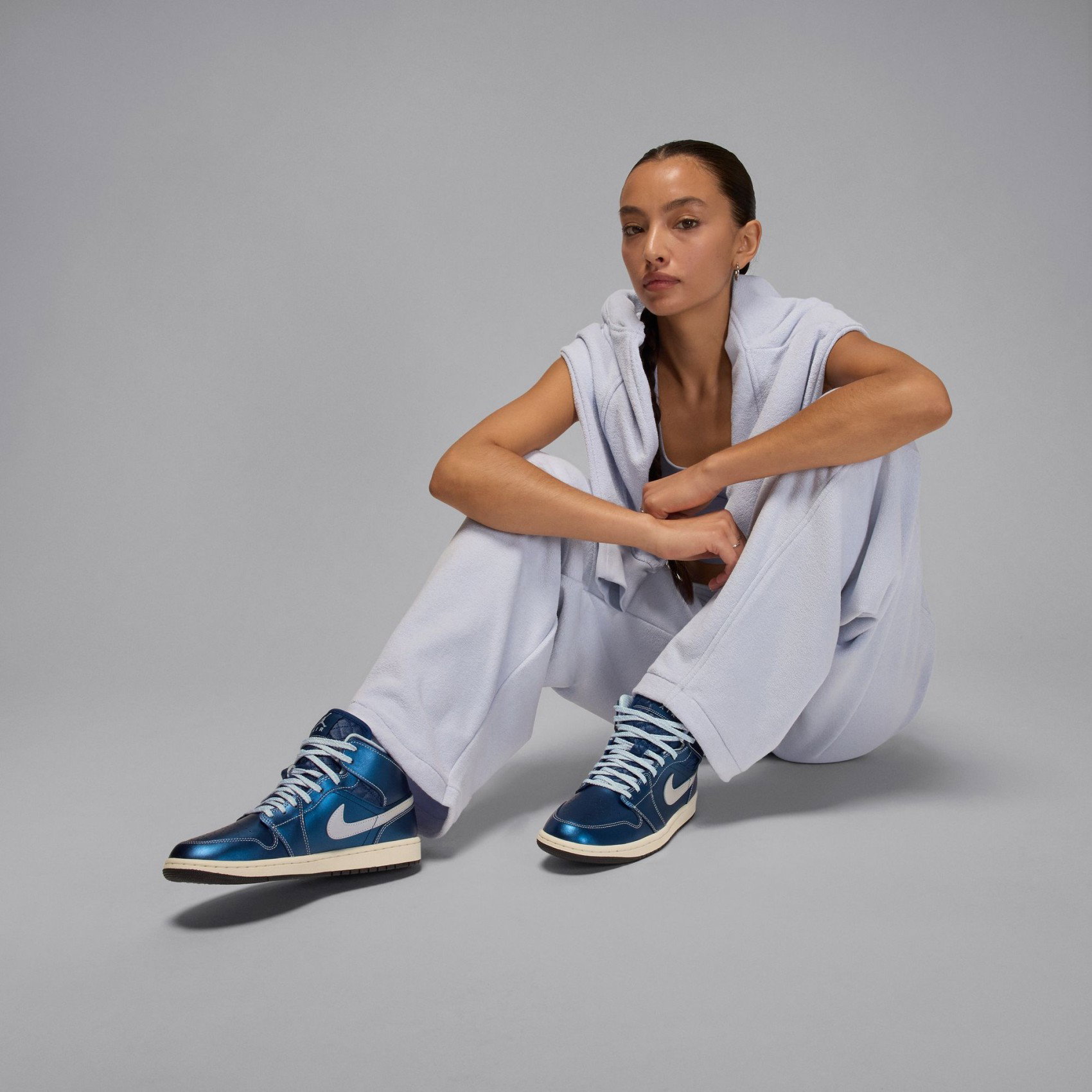 Nike Air Jordan 1 Mid SE 'Metallic Blue' Kadın Basketbol