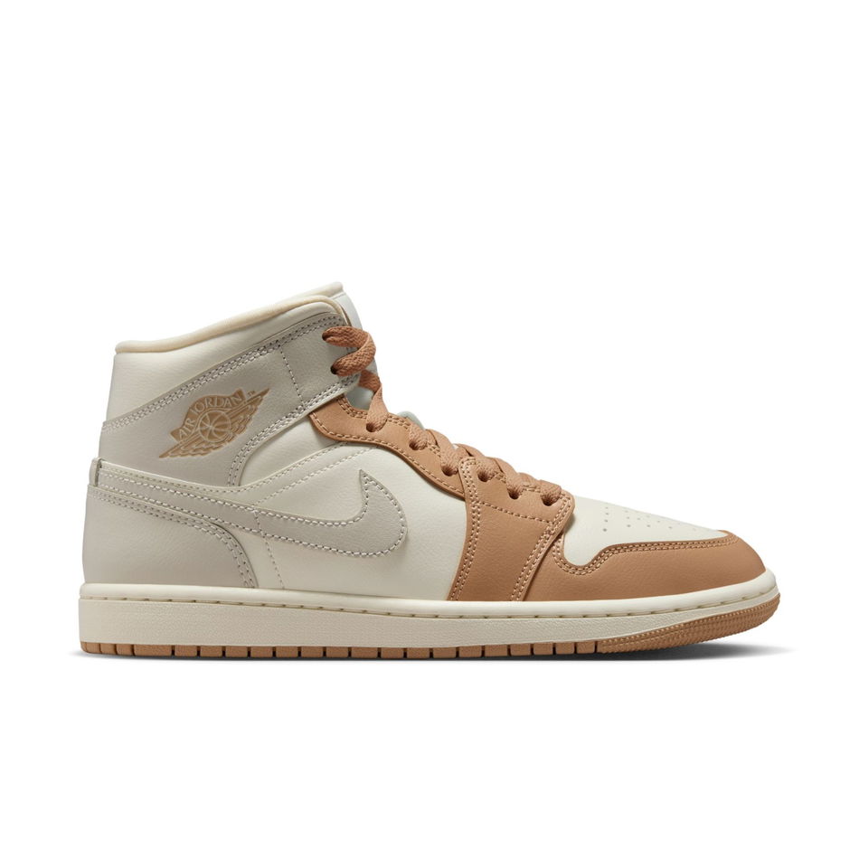 Air Jordan 1 Mid 'Tan Toe' Kadın Basketbol Ayakkabısı