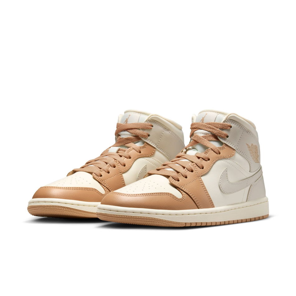 Air Jordan 1 Mid 'Tan Toe' Kadın Basketbol Ayakkabısı