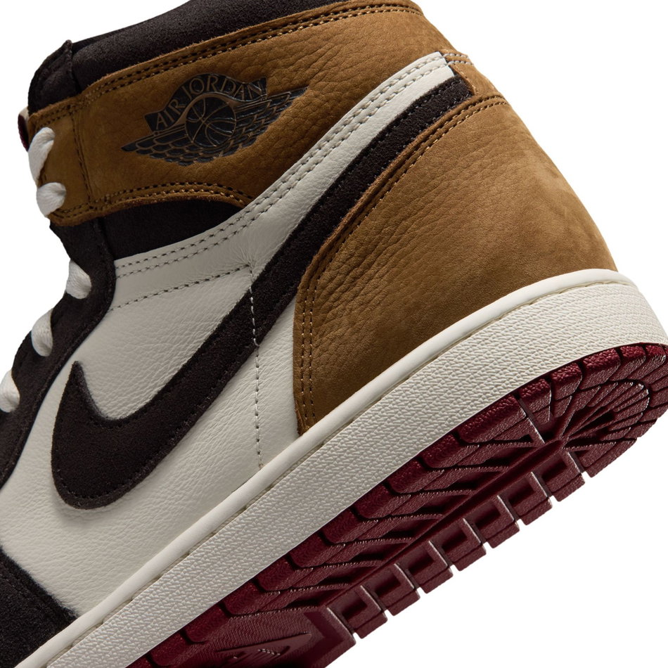 Air Jordan 1 Retro High OG 'Love Letter' Erkek Basketbol Ayakkabısı