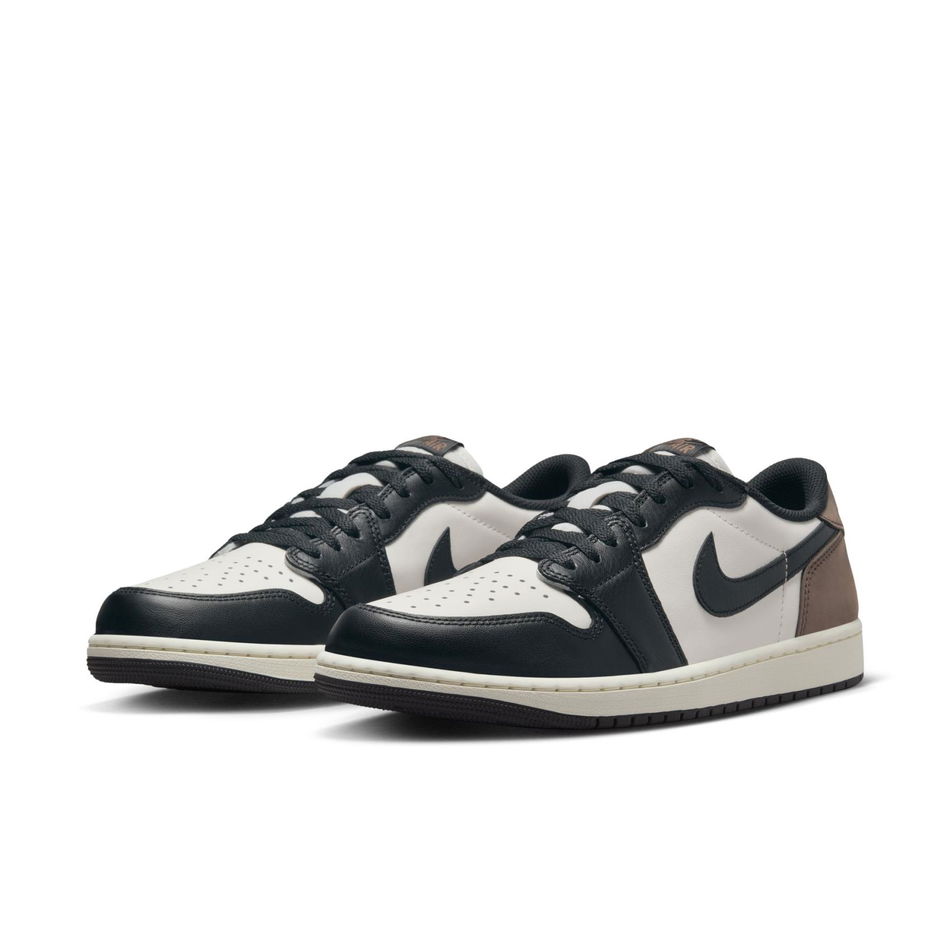 Air Jordan 1 Retro Low OG Erkek Basketbol Ayakkabısı