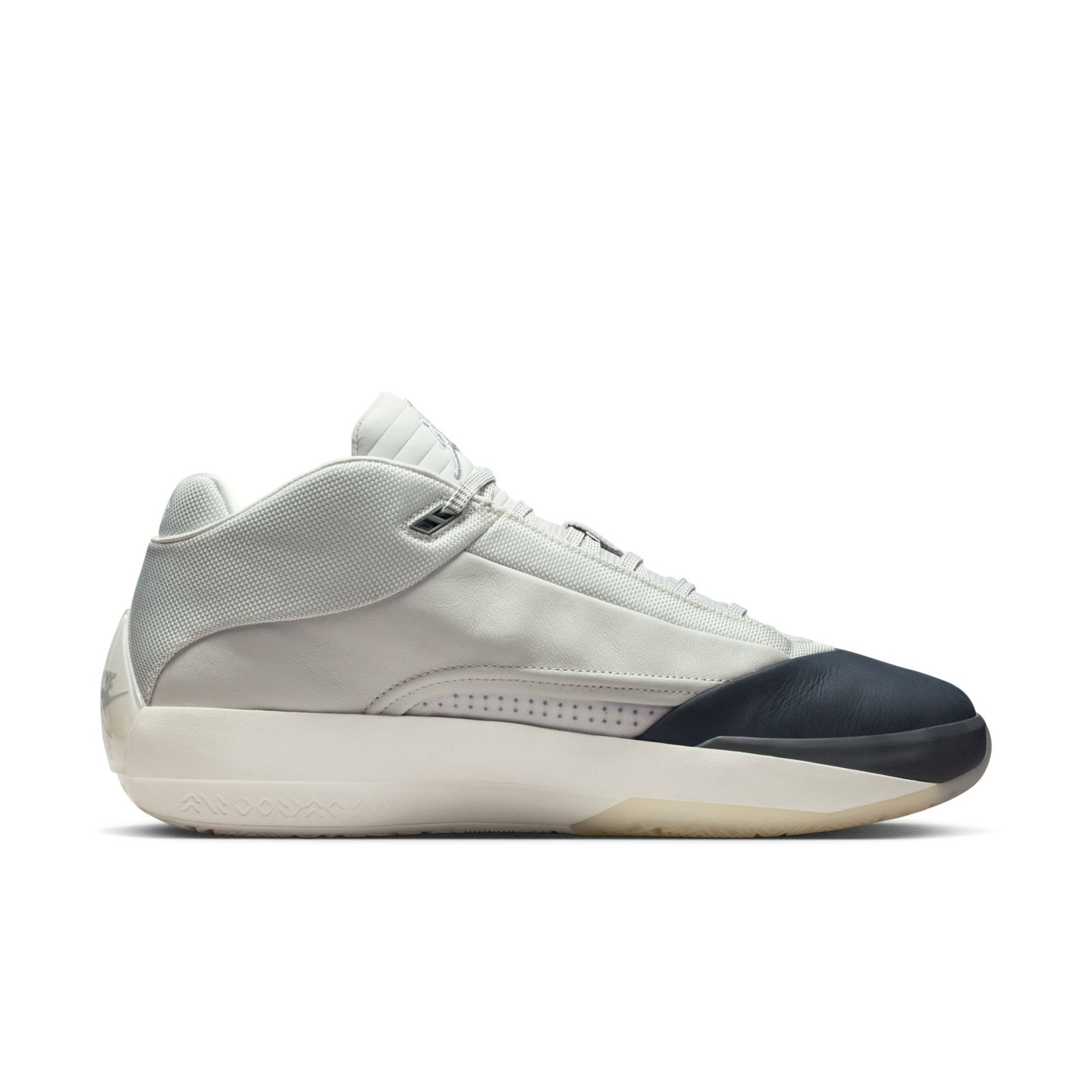 Nike Air Jordan 40 Erkek Basketbol Ayakkabısı HM9931-001