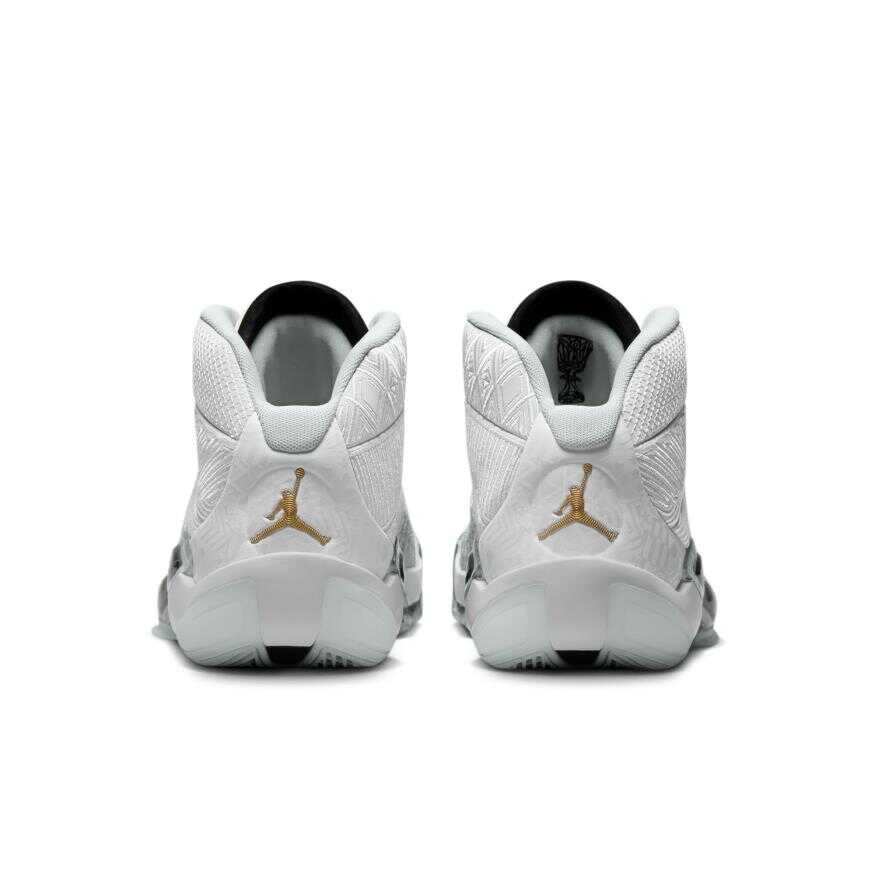 Air Jordan XXXVIII FIBA Erkek Basketbol Ayakkabısı