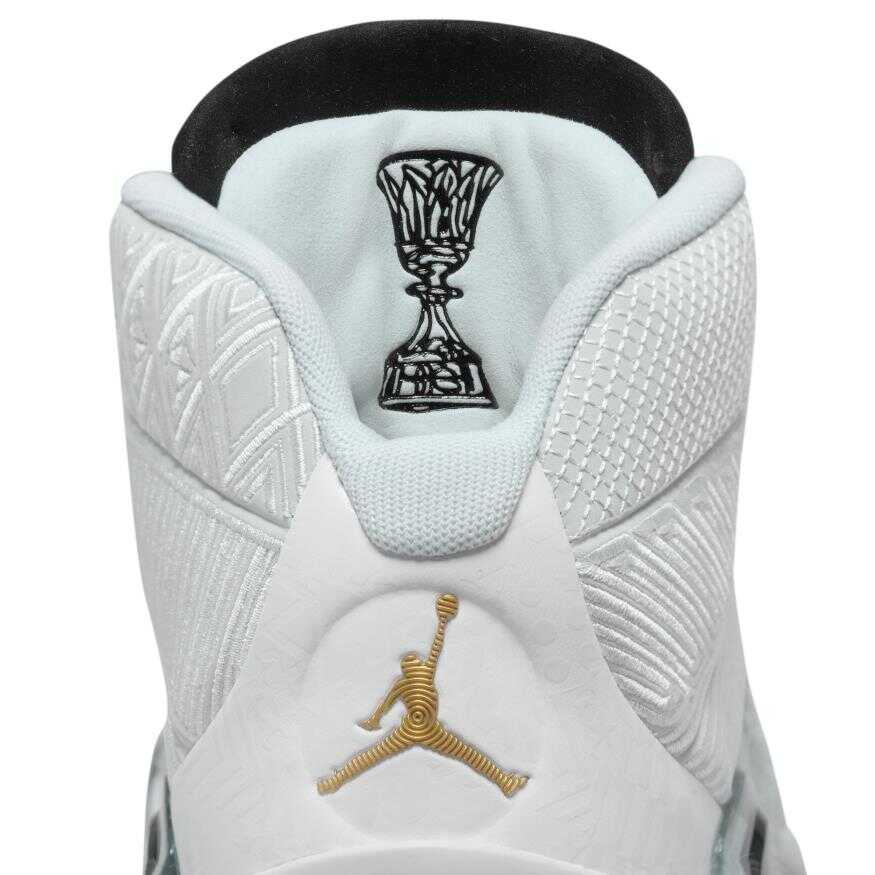 Air Jordan XXXVIII FIBA Erkek Basketbol Ayakkabısı