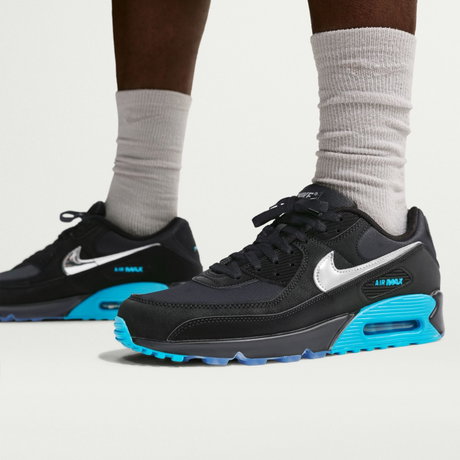 NIKE - Air Max 90 Premium 