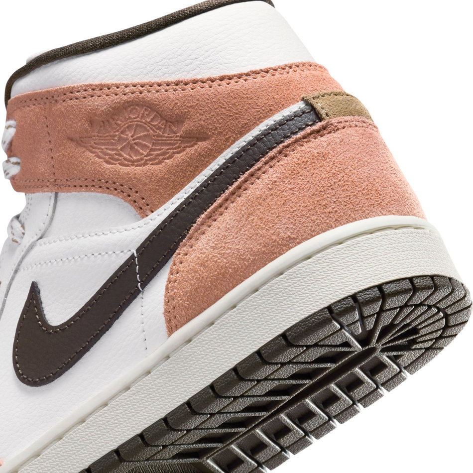 Jordan 1 Mid Kadın Basketbol Ayakkabısı