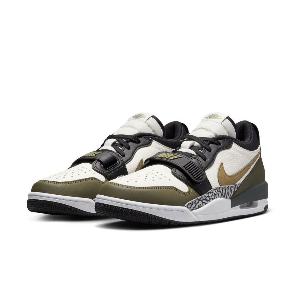 Air Jordan Legacy 312 Low Erkek Basketbol Ayakkabısı