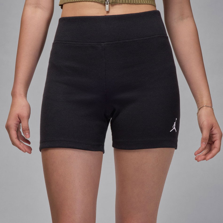 Jordan Brooklyn Essentials Leg Short Kadın Şort
