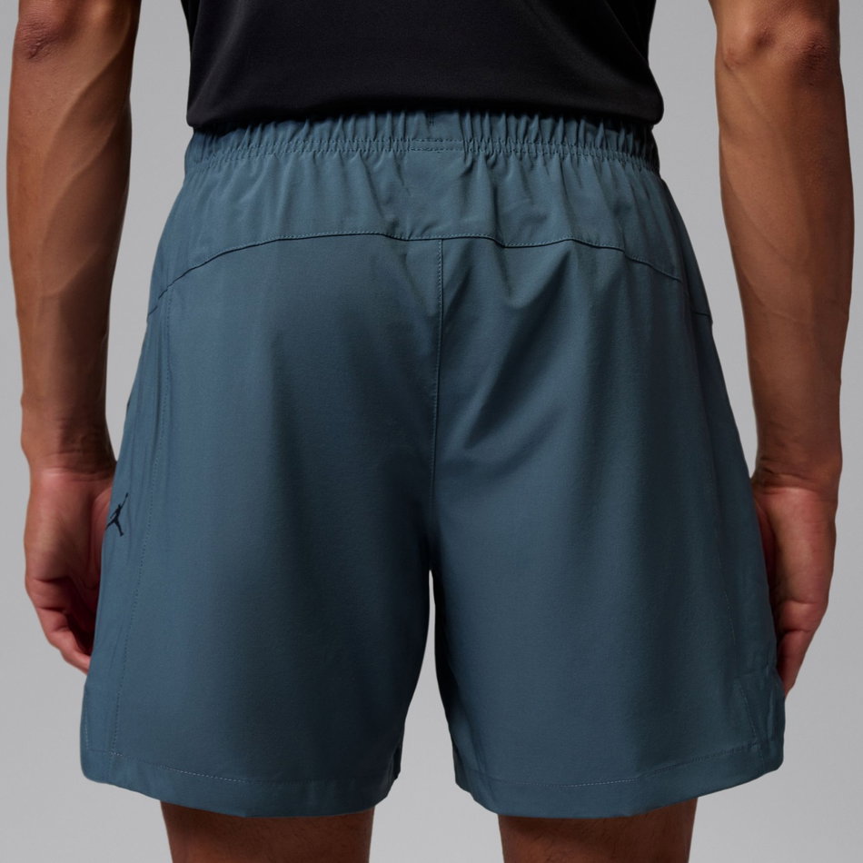 Jordan Dri-FIT Sport Flightweight 6