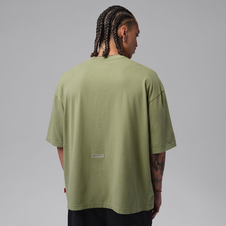 JORDAN - Jordan Flight Essentials Oversized Patch Ss Erkek Yeşil Tişört (1)