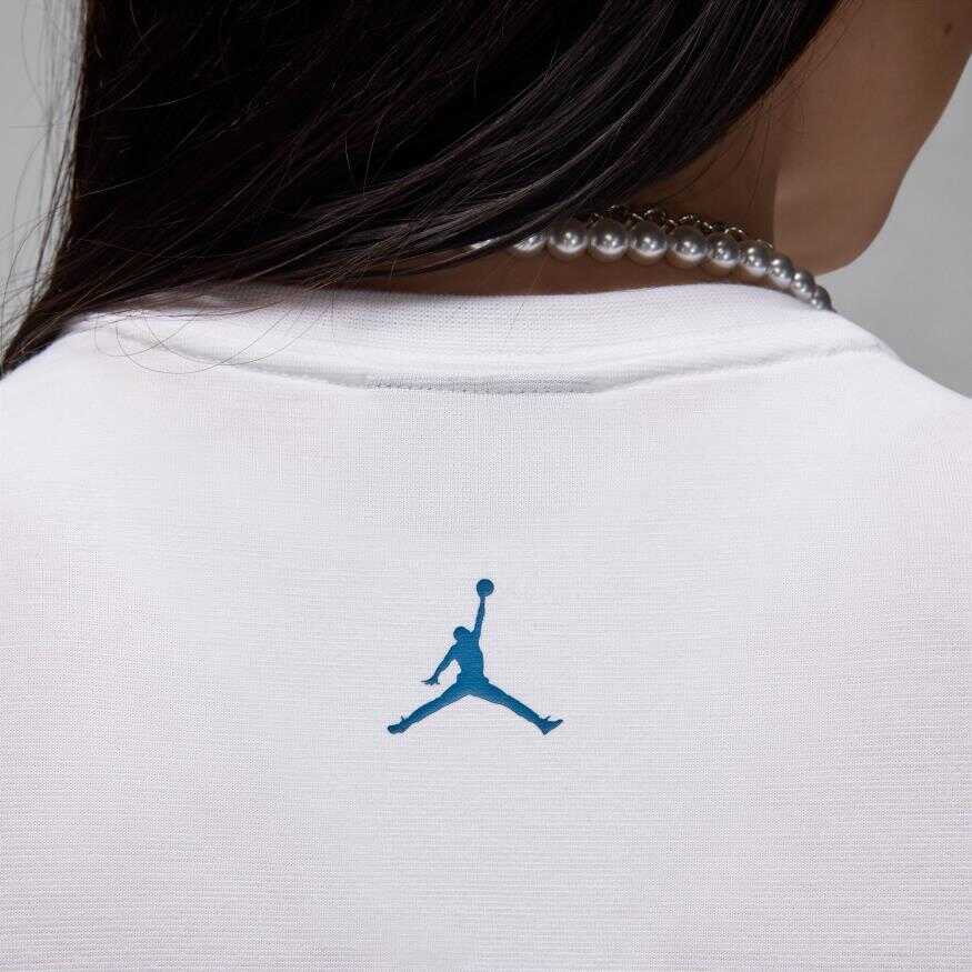 Jordan Gfx Slim Crop Tee Kadın Tişört