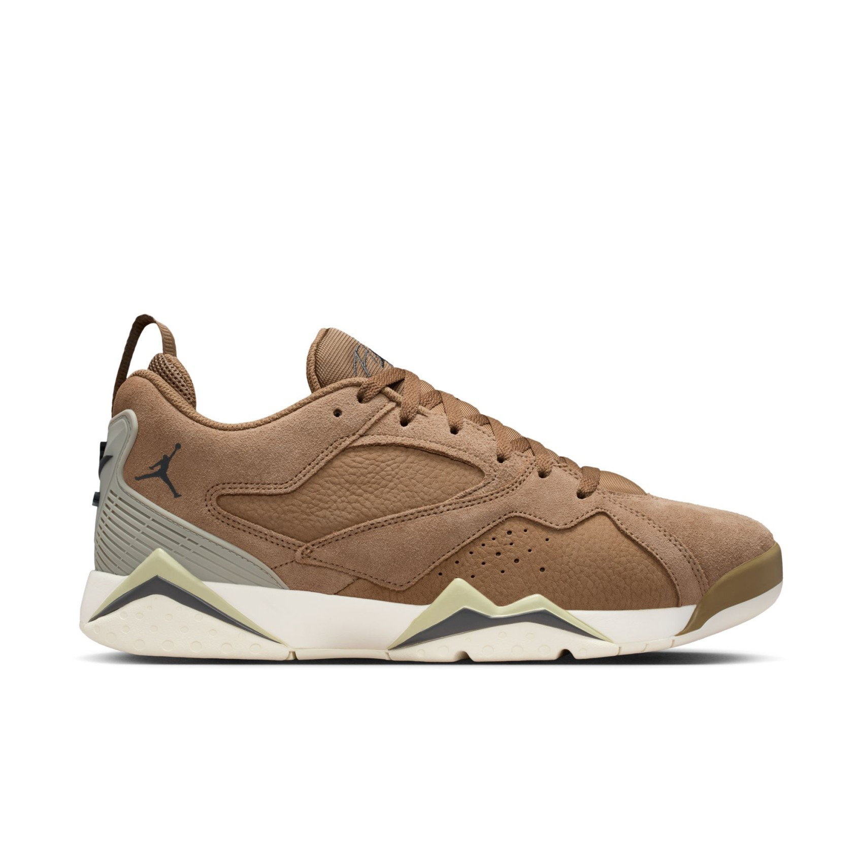 Nike Jordan MVP 92 Erkek Basketbol Ayakkabısı IQ7591-395