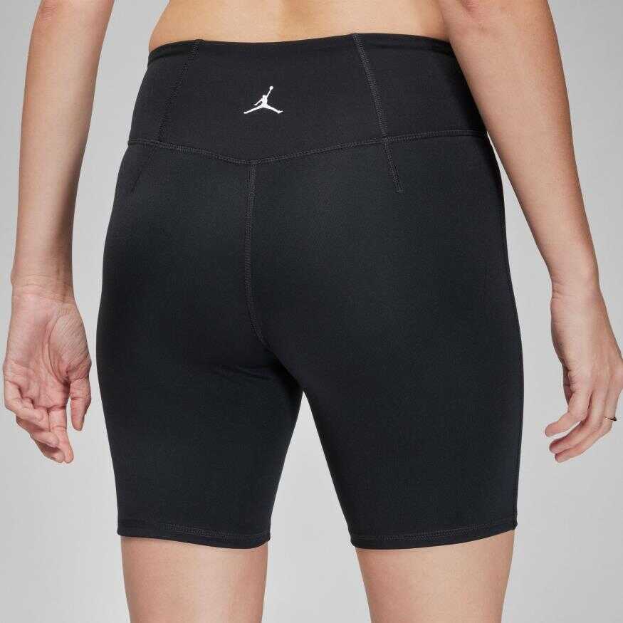 Jordan Sport Essential Leg Short 7 Kadın Şort