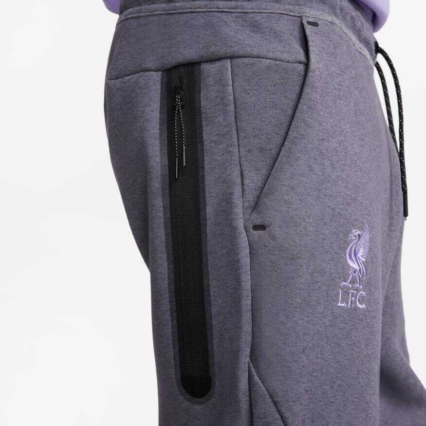 Liverpool FC Tech Fleece Jogger Erkek Eşofman Altı