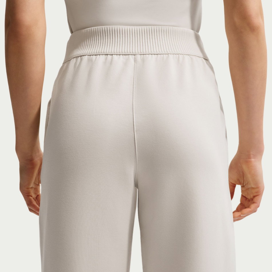 24.7 Dri-FIT MR Jogger Soft Kadın Bej Eşofman Altı