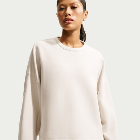 NIKE - 24.7 ImpossiblySoft Dri-FIT Crew Soft Knit Kadın Bej Sweatshirt