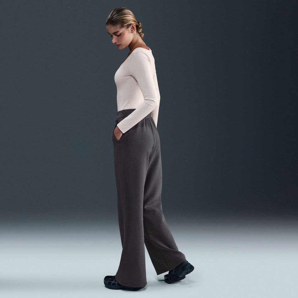 24.7 ImpossiblySoft Dri-FIT Flare Pant Kadın Eşofman Altı