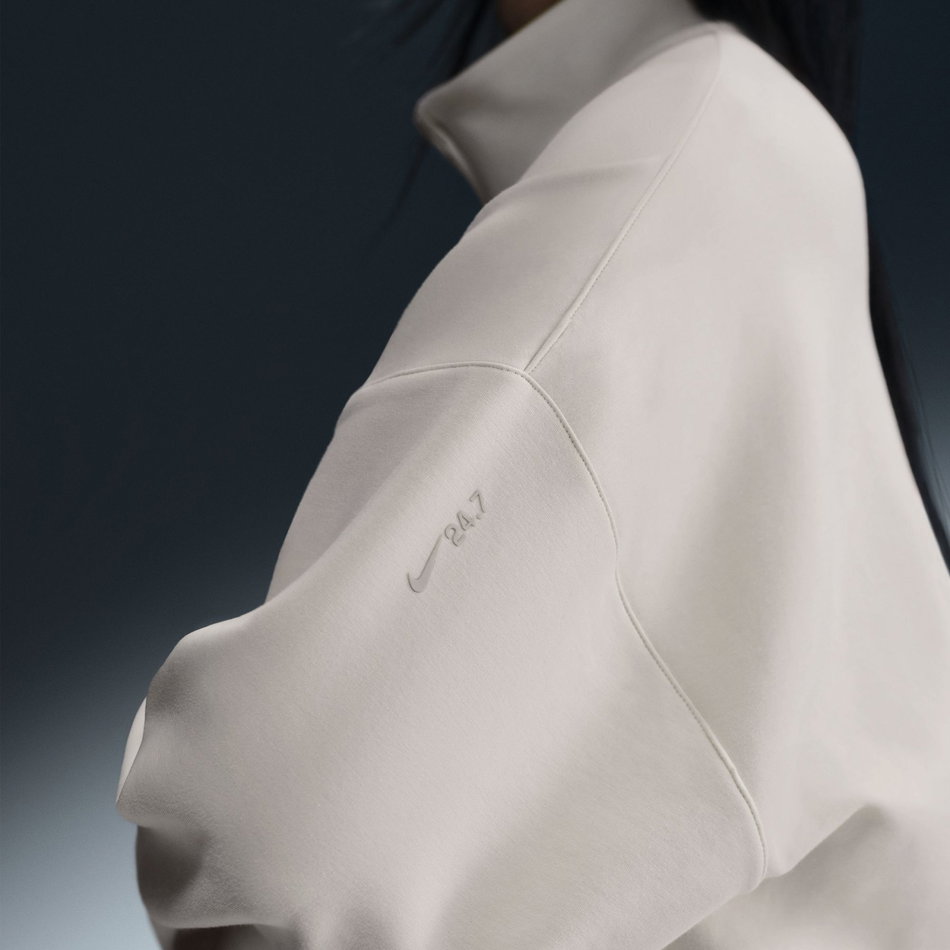24.7 ImpossiblySoft Dri-FIT HZ Kadın Bej Sweatshirt
