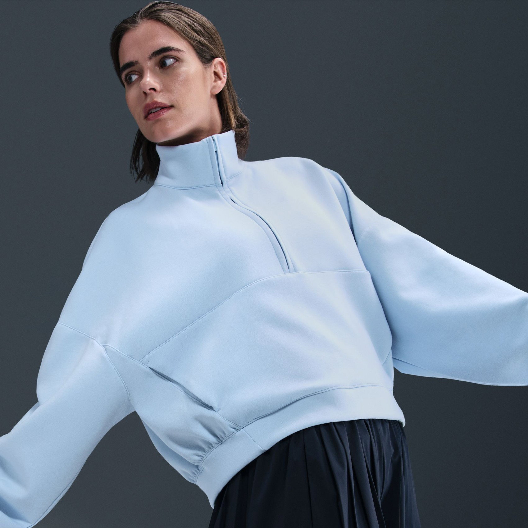 Nike 24.7 ImpossiblySoft Dri-FIT HZ Kadın Mavi Sweatshirt HQ8188-441