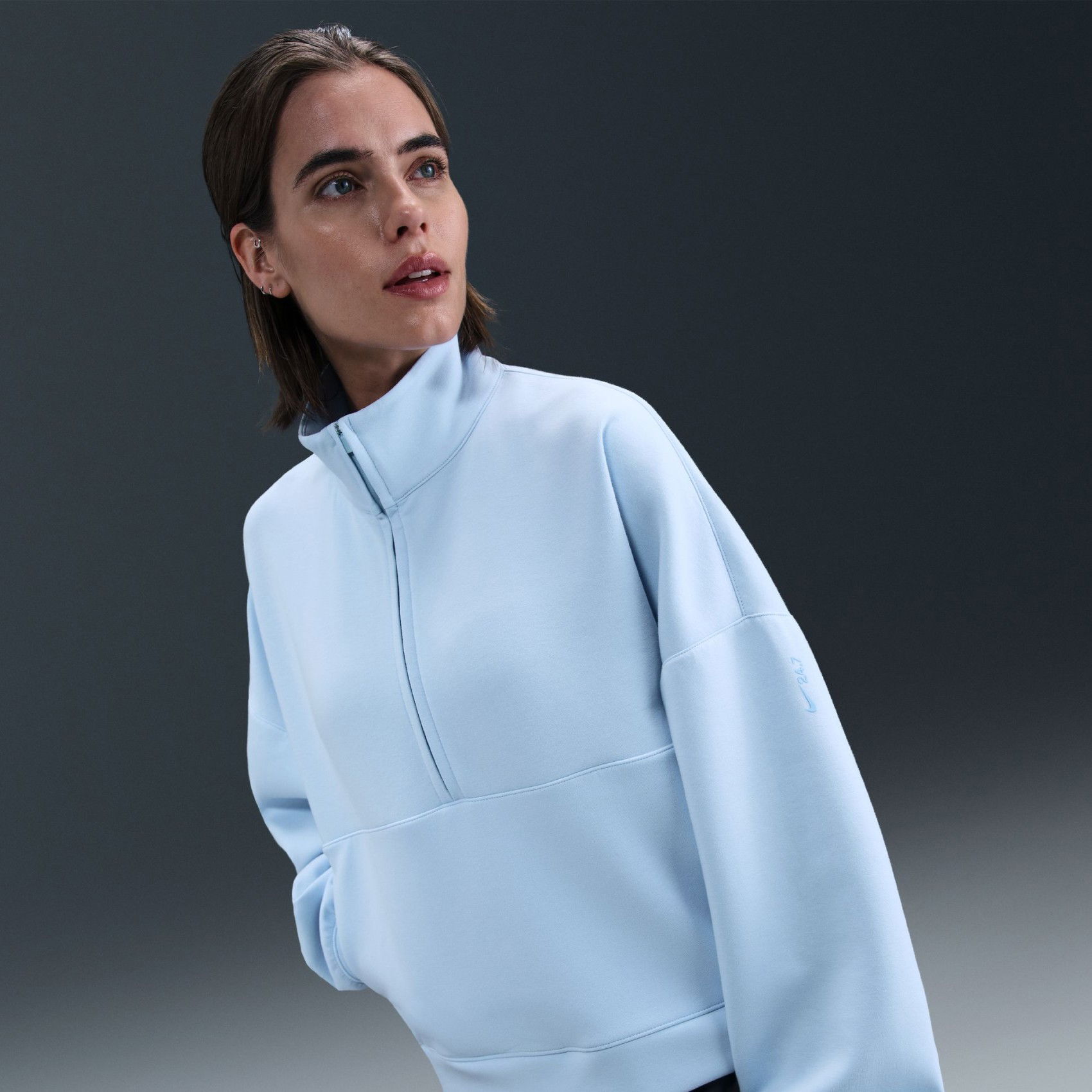 Nike 24.7 ImpossiblySoft Dri-FIT HZ Kadın Mavi Sweatshirt HQ8188-441