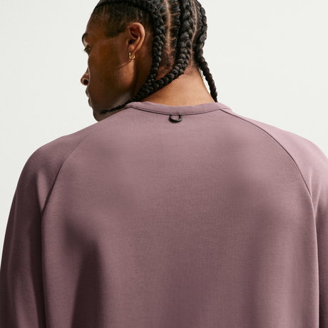 NIKE - 24.7 ImpossiblySoft Dri-FIT Is Crew Erkek Sweatshirt (1)