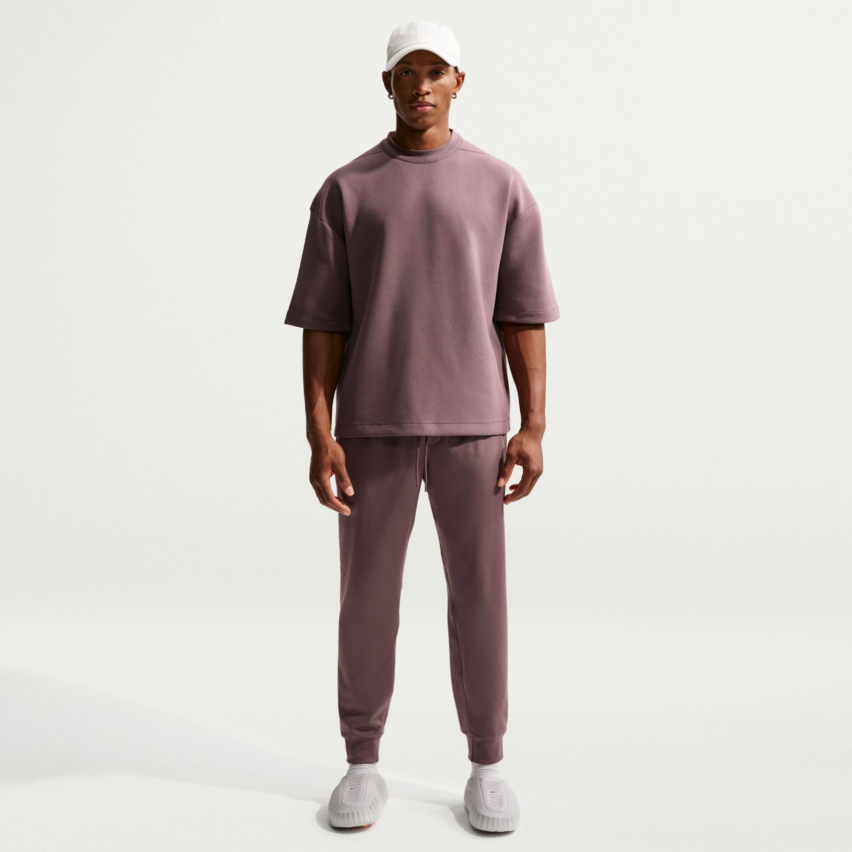 nike-24-7-impossiblysoft-dri-
