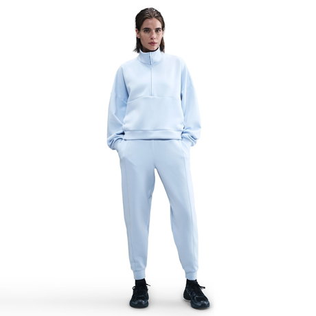 NIKE - 24.7 ImpossiblySoft Dri-FIT MR Jogger Soft Kadın Eşofman Altı