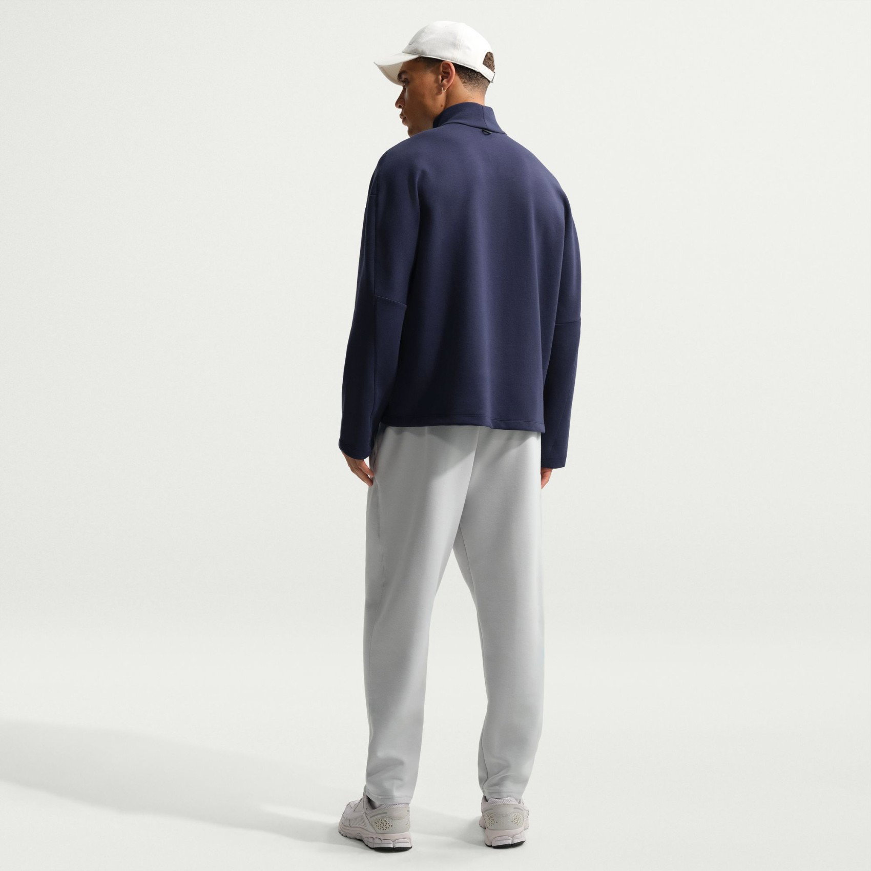 Nike 24.7 ImpossiblySoft Dri-FIT Pant Erkek Gri Eşofman Altı