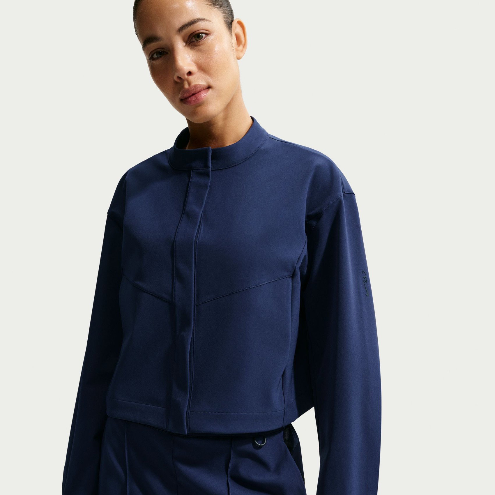 Nike 24.7 ImpossiblySoft Dri-FIT Woven Crop Jacket Kadın Ceket
