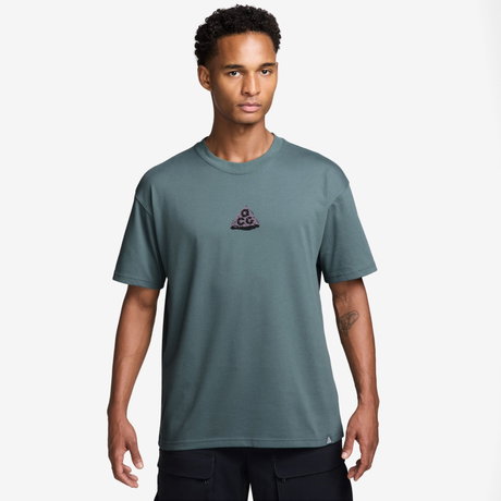 NIKE - ACG Dri-FIT Tee Lse Stacked Rocks Erkek Yeşil Tişört