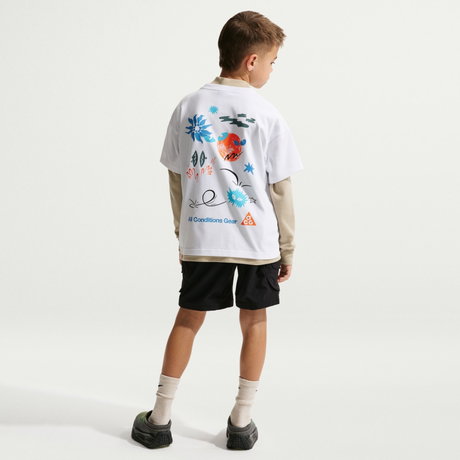 NIKE - ACG Dri-FIT Tee Max90 Spooky Çocuk Beyaz Tişört (1)