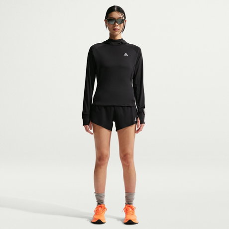 NIKE - ACG Trail UV Ho Midlayer Kadın Siyah Sweatshirt (1)
