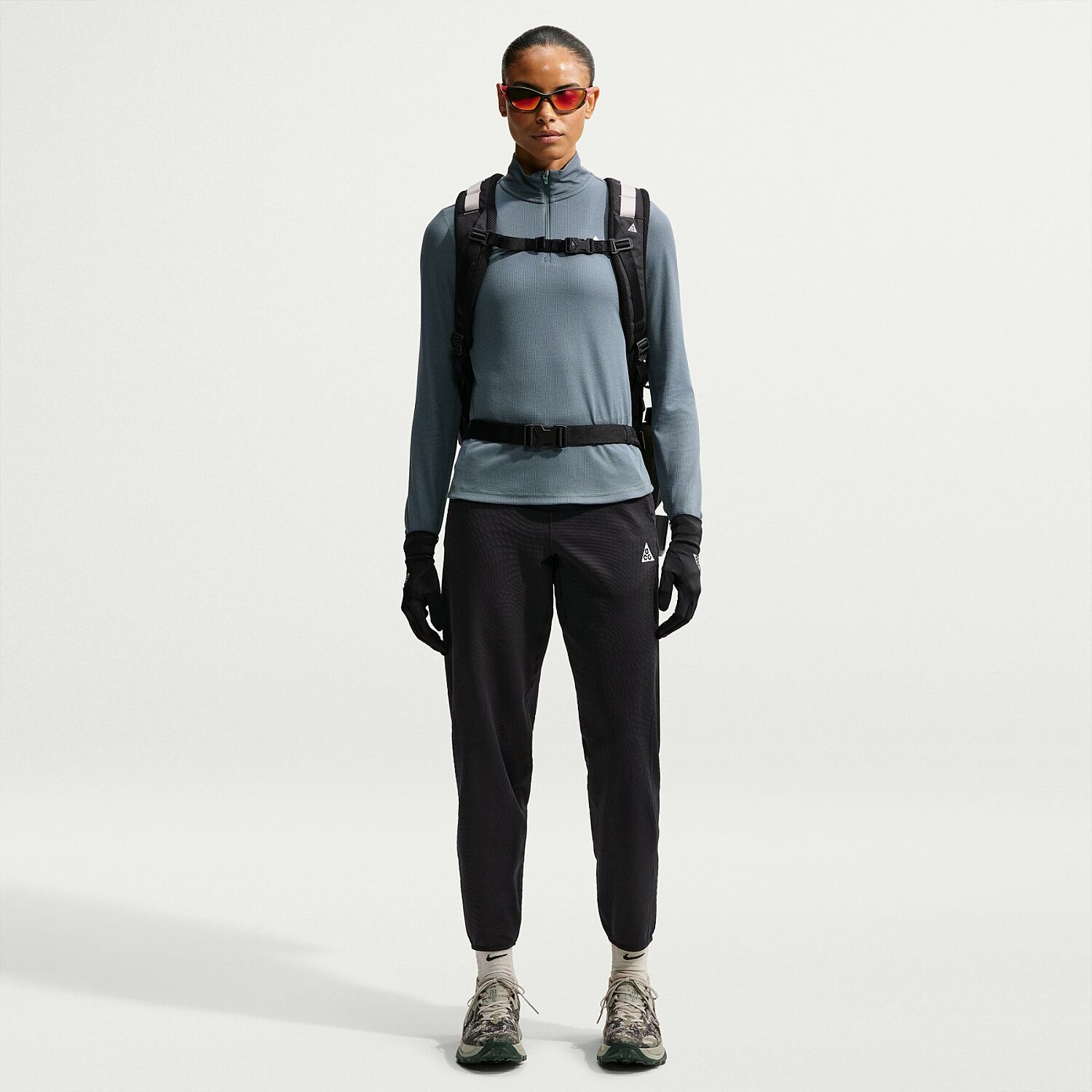 Женские спортивные штаны Nike ACG "Wolf Grid" Therma-FIT Hiking Pant