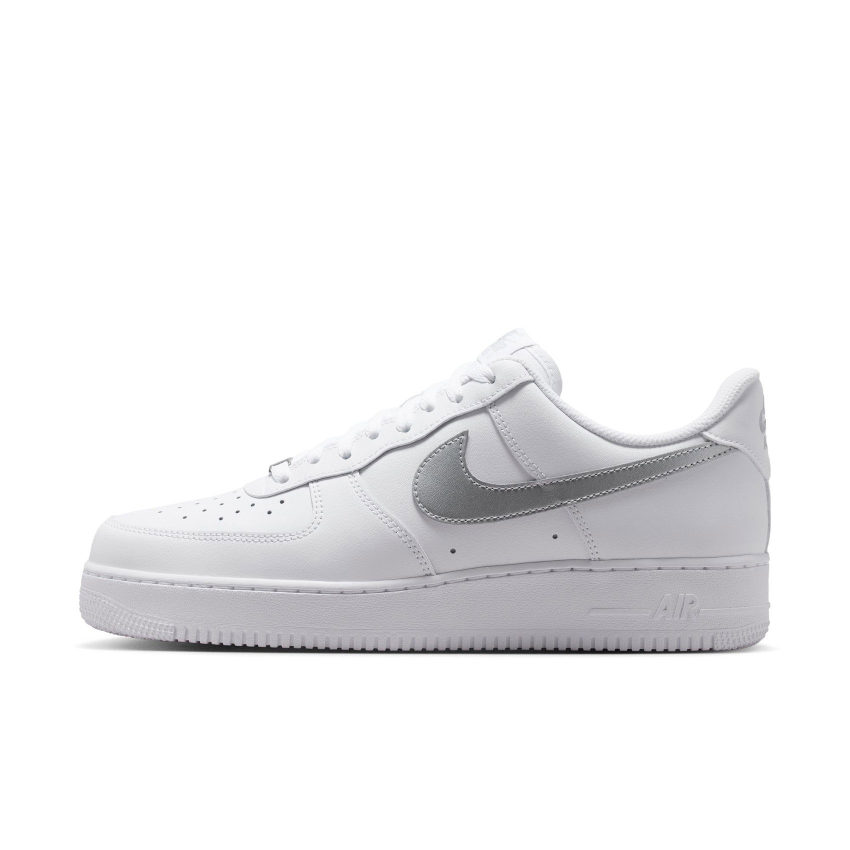NIKE - Air Force 1 '07 Erkek Beyaz Sneaker Ayakkabı