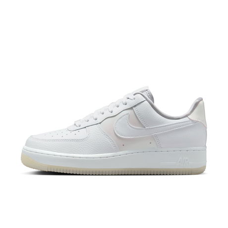 NIKE - Air Force 1 '07 Kadın Beyaz Sneaker Ayakkabı