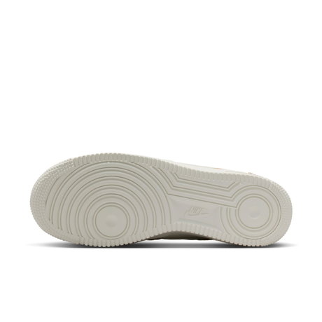 NIKE - Air Force 1 '07 Low Kadın Kahverengi Sneaker Ayakkabı (1)